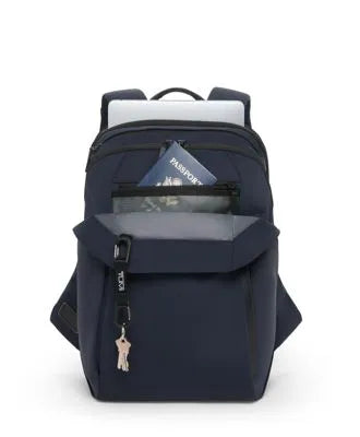 Medium Backpack 20L